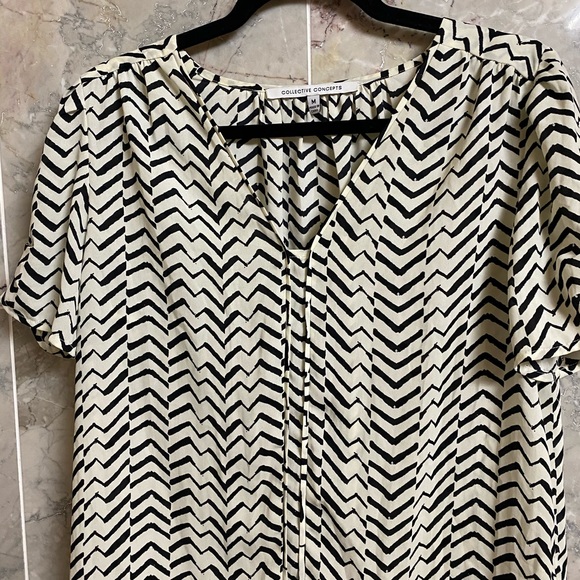 Collective Concepts lightweight top size Medium - Picture 4 of 6